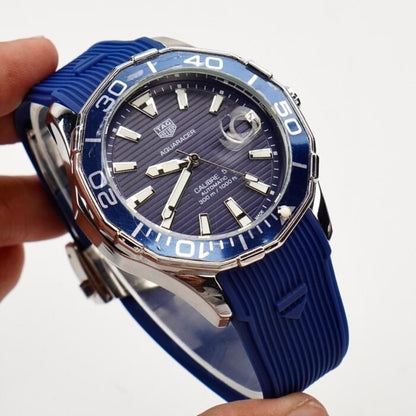 Tag Heuer Aquaracer Calibre 5 - 43mm - S-729